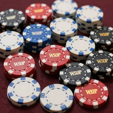 锦标赛泡沫期突破指南：GG扑克玩家如何跨越积分圈边缘